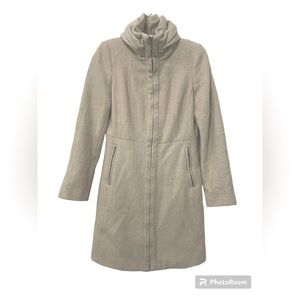 Zara Beige Women's Trench Coat